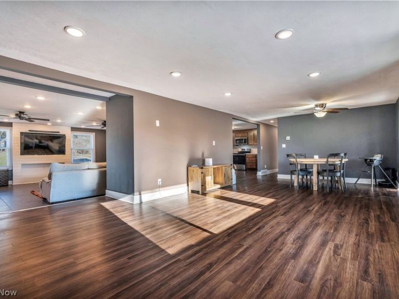 6116 Melody Road NE, Canton, OH 44721 Photo 9