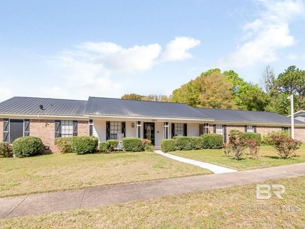 2820 Woodmill Lane, Mobile, AL 36695