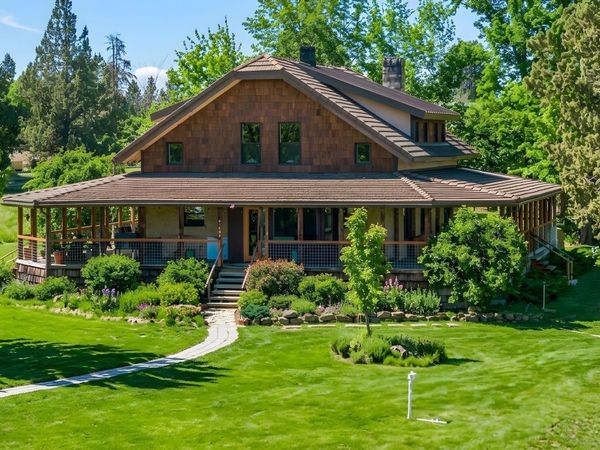 61900 Anker Lane, Bend, OR 97702