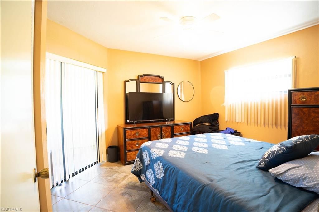 125 Sebring Cir, Lehigh Acres, FL 33936 Photo