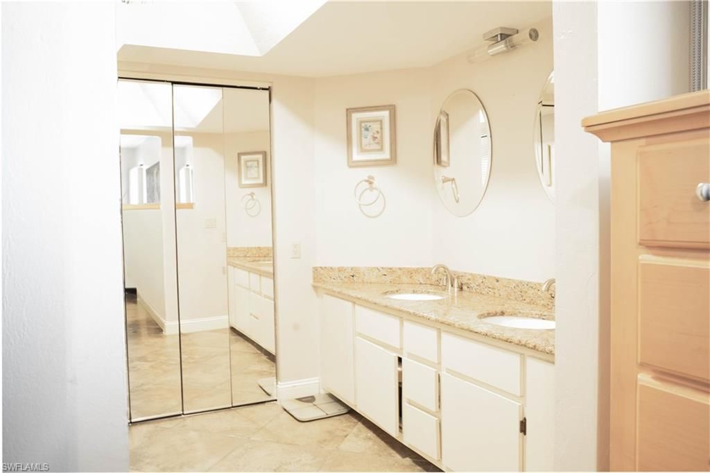 125 Sebring Cir, Lehigh Acres, FL 33936 Photo