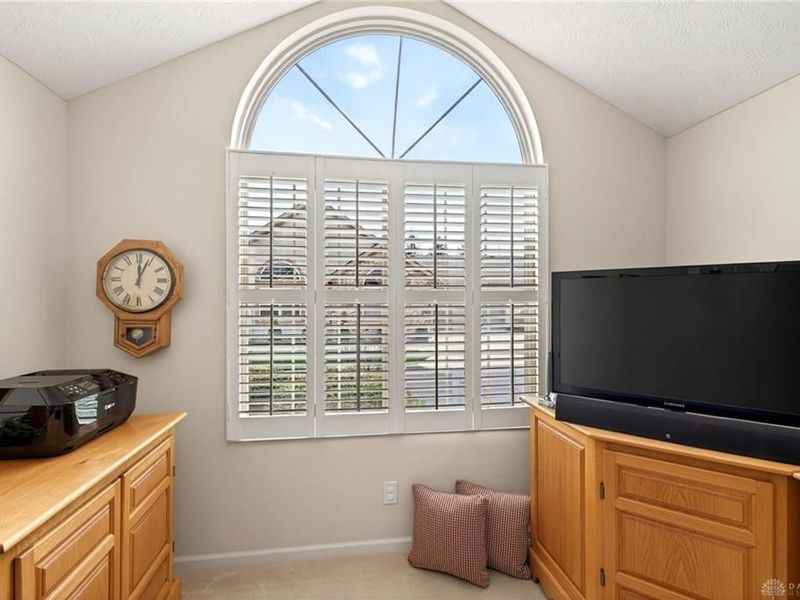 454 Beth Page Circle, Washington Township, OH 45458 Photo 29