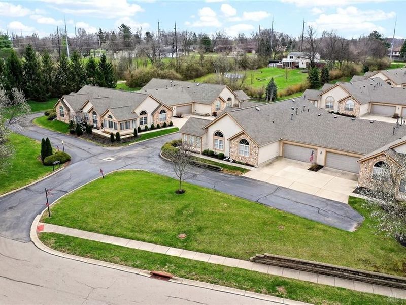 454 Beth Page Circle, Washington Township, OH 45458 Photo 42