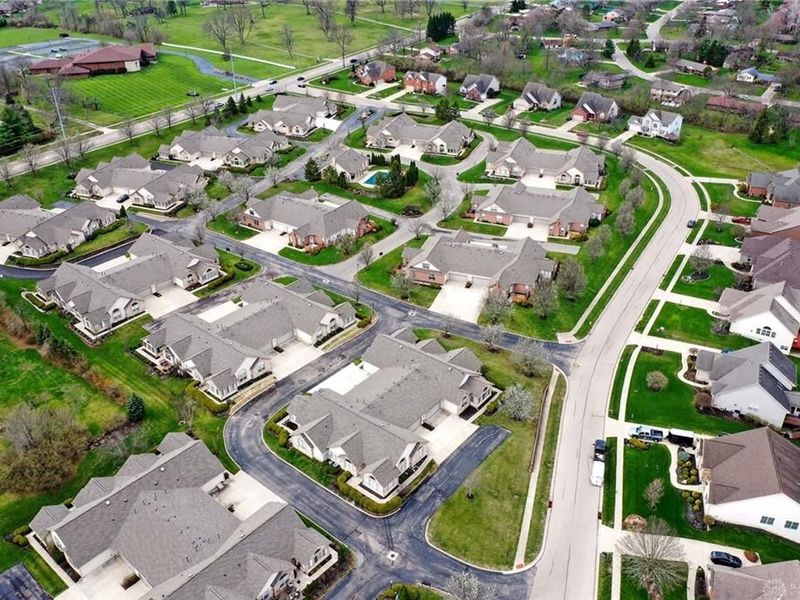 454 Beth Page Circle, Washington Township, OH 45458 Photo 48