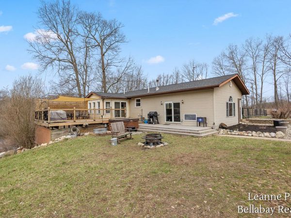 3840 Harrington Road, Delton, MI 49046