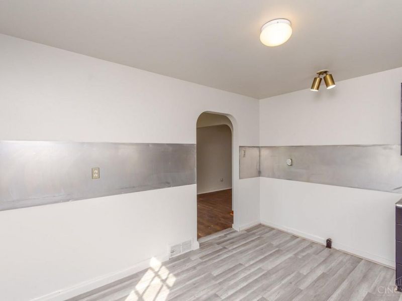 114 High Street, New Paris, OH 45347 Photo 11