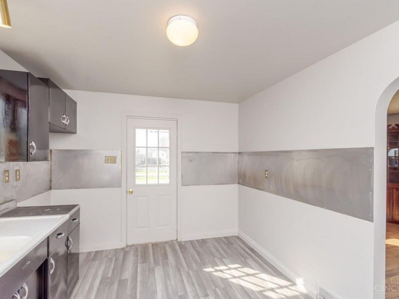 114 High Street, New Paris, OH 45347 Photo 13