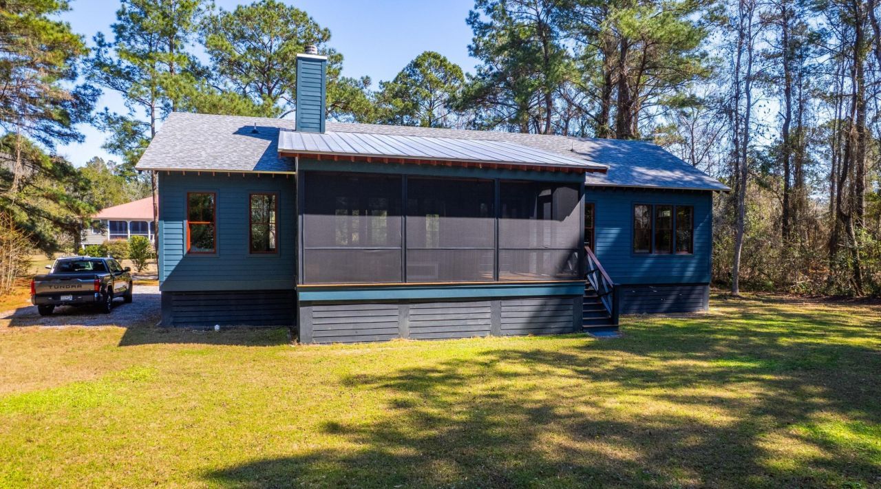 153 Tarbell Lane Photo 14