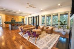 153 Tarbell Lane photo 4