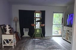 8110 Bay Ln. photo 4