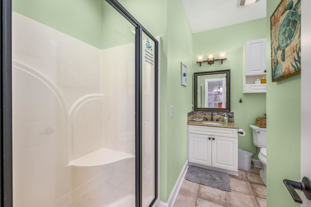 687 Riverwalk Dr.  Photo 18