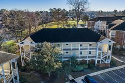 687 Riverwalk Dr.  photo 4