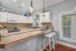 687 Riverwalk Dr.  photo 4