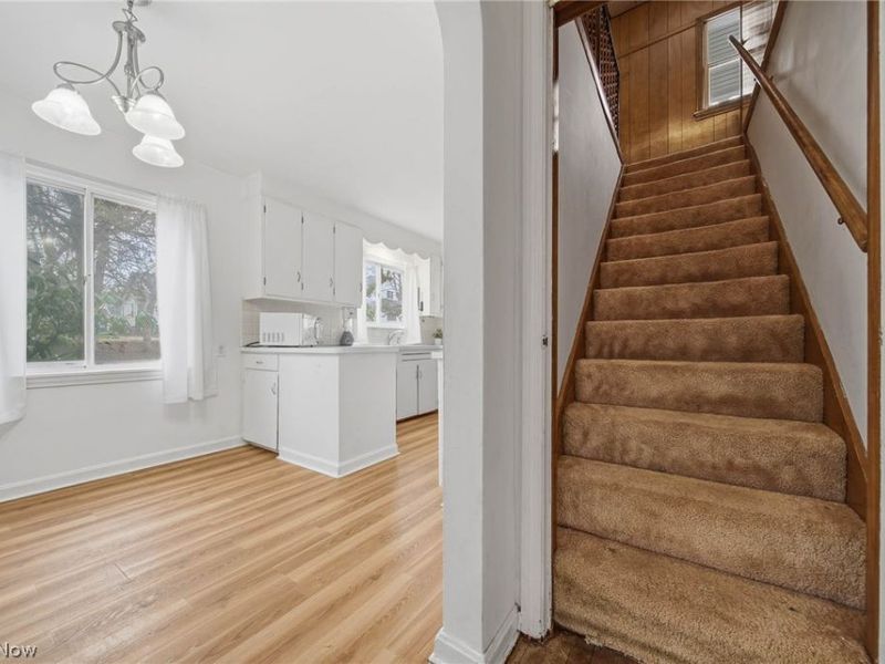 163 E Ford Avenue, Barberton, OH 44203 Photo 22