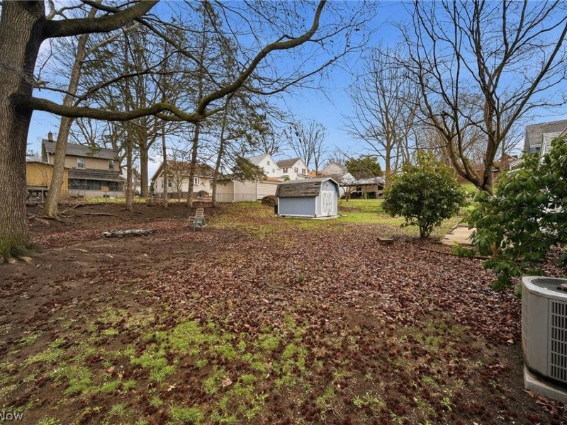 163 E Ford Avenue, Barberton, OH 44203 Photo 39