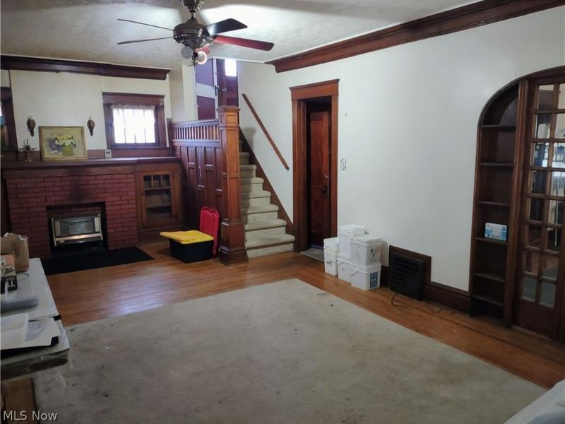 63 W Long Street , Akron, OH 44301 Photo 4