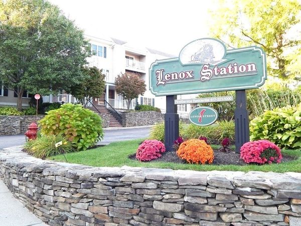 1 Lenox St, Unit 102, Norwood, MA 02062