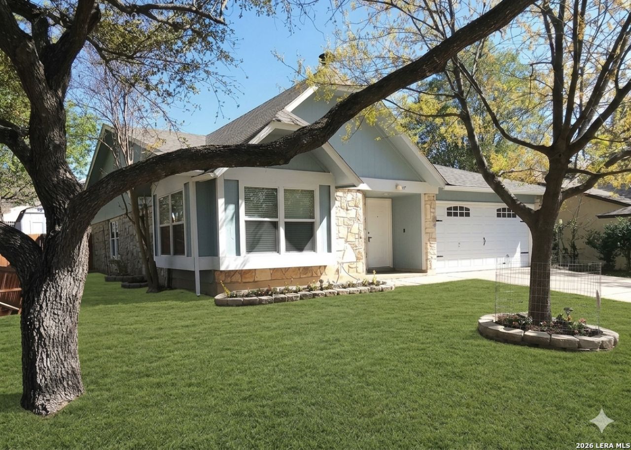 10402 Country Breeze, San Antonio, TX 78240 Main Photo