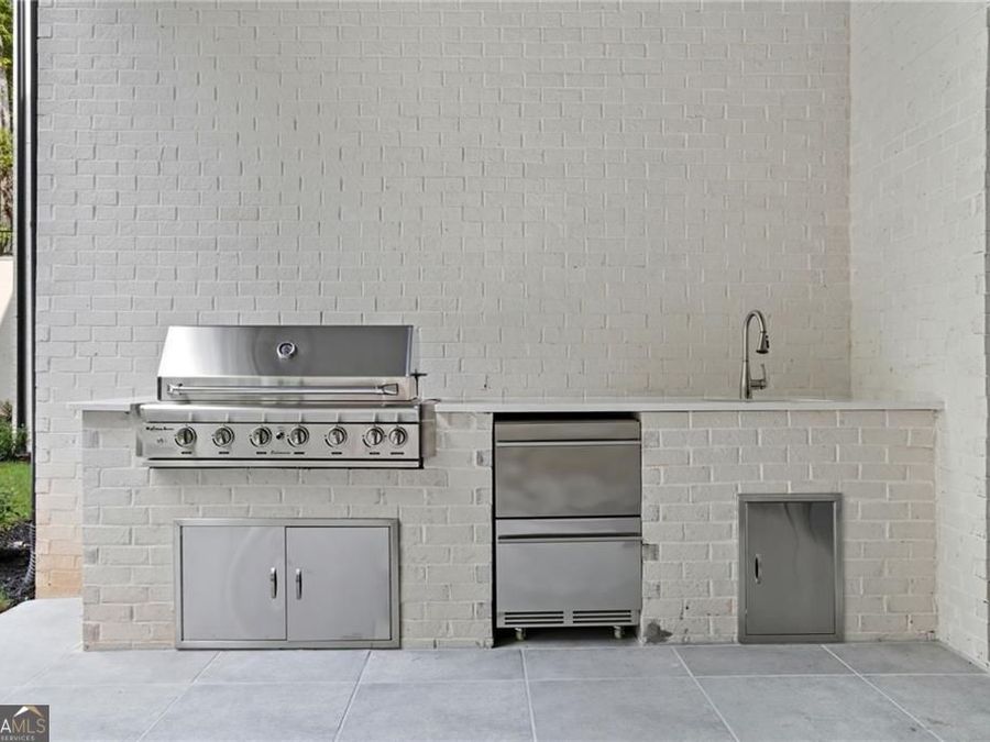 Property Image 101