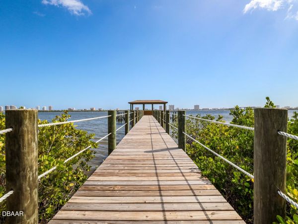 3333 S Ridgewood Avenue, Unit 27, Port Orange, FL 32129