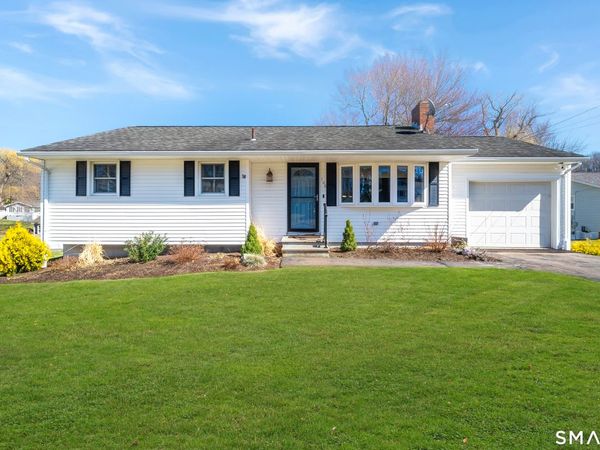 108 Wayne, Meriden, CT 06450
