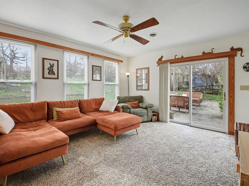 1 Jennings Road, Greenhills, OH 45218 Photo 11