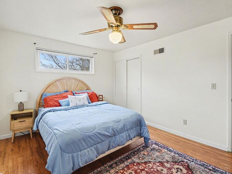 1 Jennings Road, Greenhills, OH 45218 Photo 14