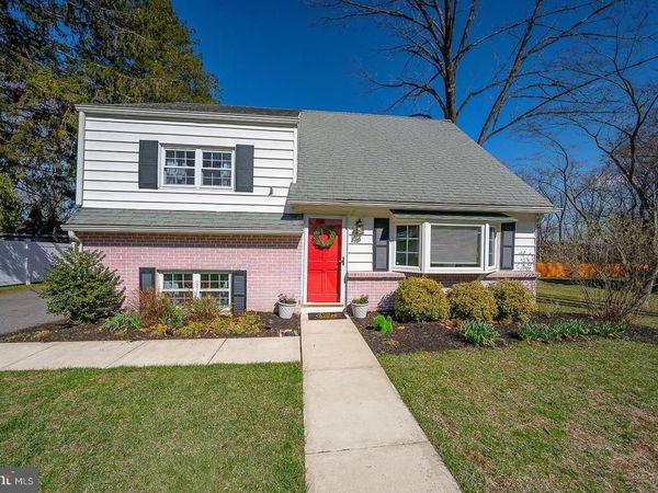 36 SUNSET DRIVE , PAOLI, PA 19301