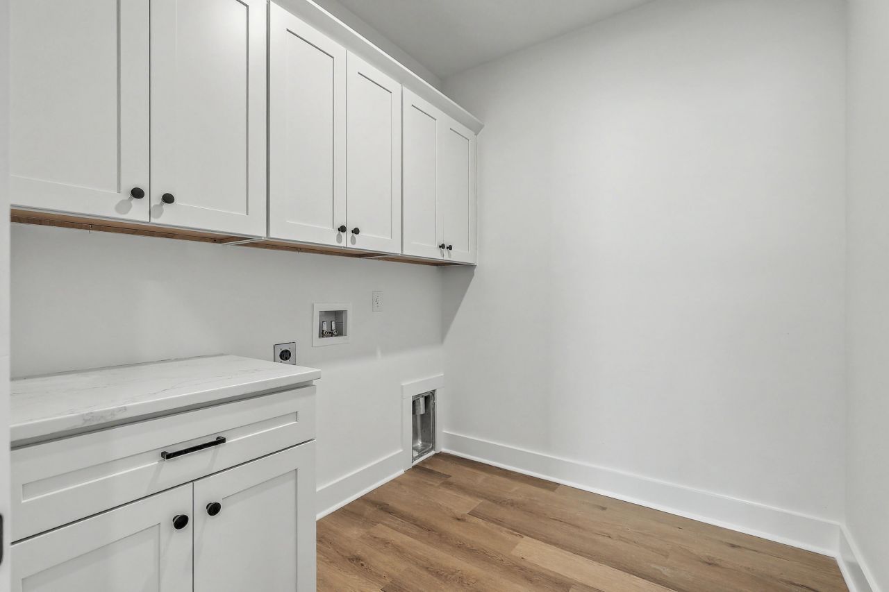 118 Blanchard Street Photo 7