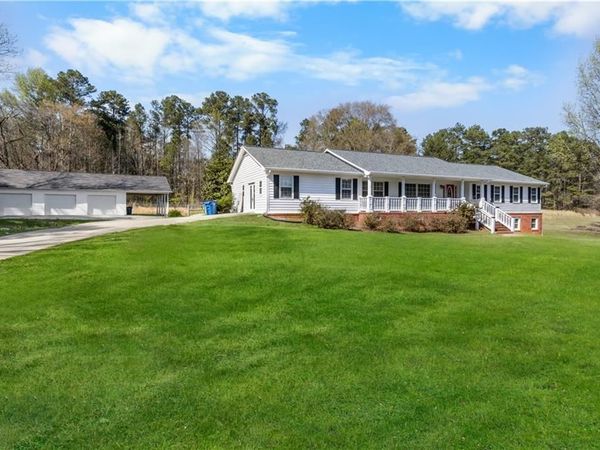 221 Griffin Mountain Trl, Conyers, GA 30013