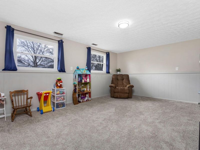 1974 New Market Drive, Grove City, OH 43123 Photo 27