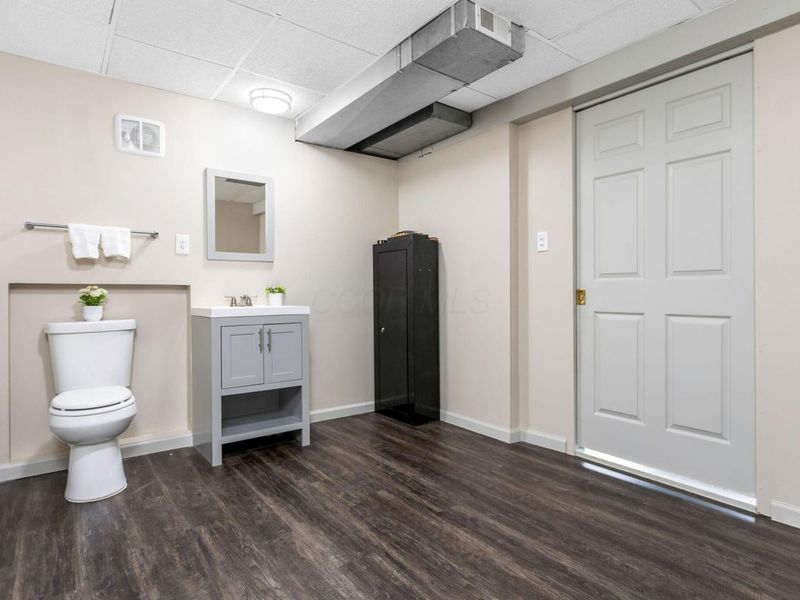 1974 New Market Drive, Grove City, OH 43123 Photo 30