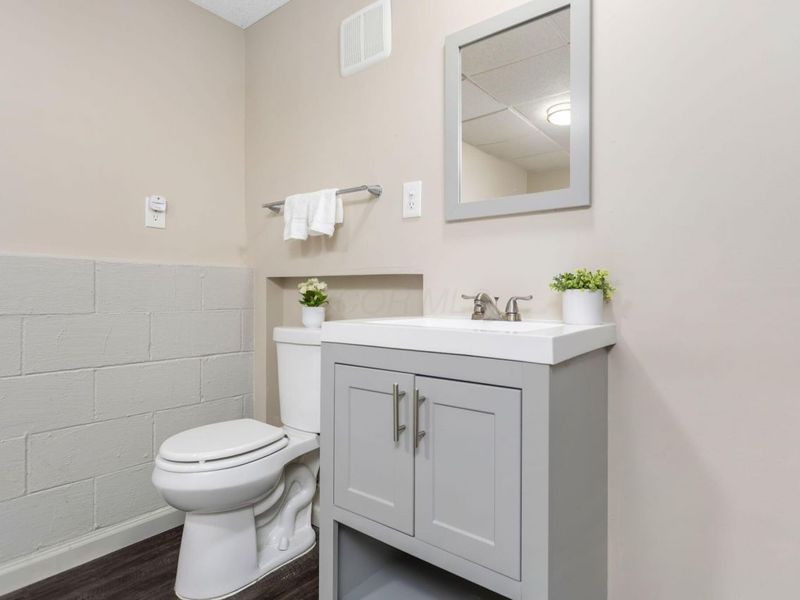 1974 New Market Drive, Grove City, OH 43123 Photo 32