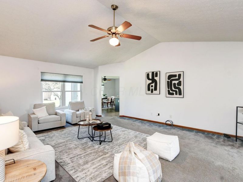 5040 Canyon Grove Drive, Canal Winchester, OH 43110 Photo 10