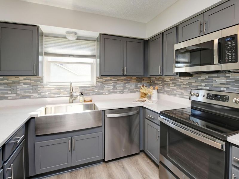 5040 Canyon Grove Drive , Canal Winchester, OH 43110 Photo 11