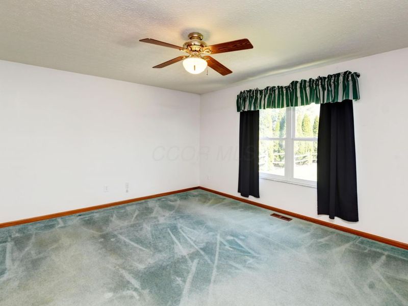 5040 Canyon Grove Drive, Canal Winchester, OH 43110 Photo 19