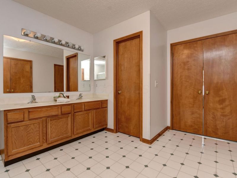 5040 Canyon Grove Drive, Canal Winchester, OH 43110 Photo 25