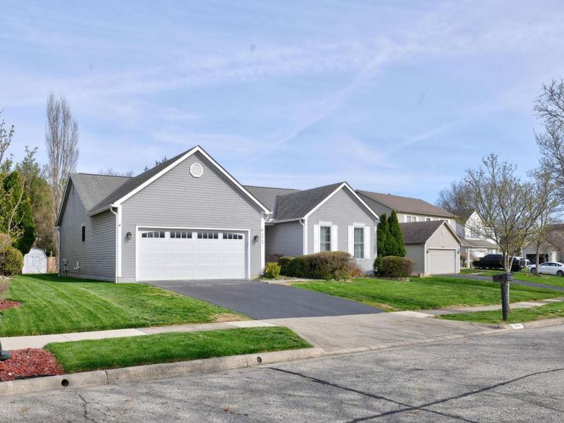 5040 Canyon Grove Drive , Canal Winchester, OH 43110 Photo 4