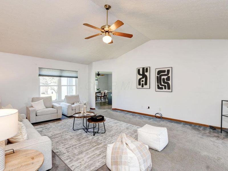 5040 Canyon Grove Drive , Canal Winchester, OH 43110 Photo 7