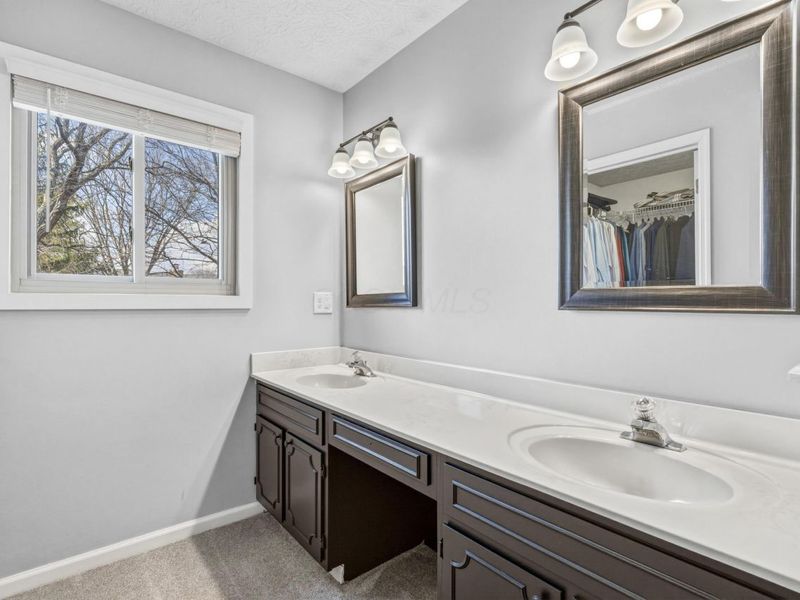 995 Lori Lane, Westerville, OH 43081 Photo 26