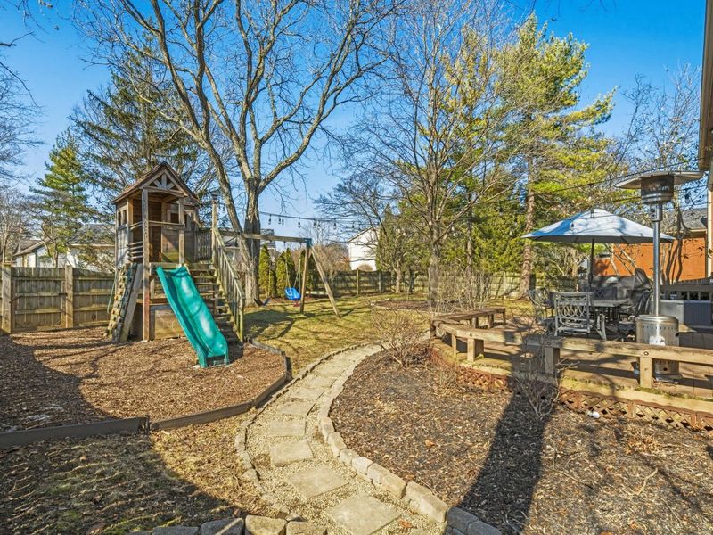 995 Lori Lane, Westerville, OH 43081 Photo 41