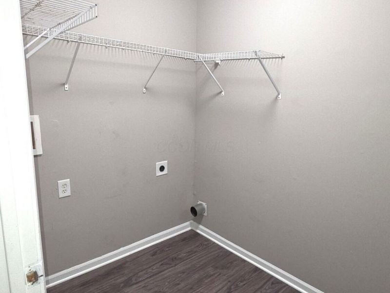 647 E Walnut Street , Lancaster, OH 43130 Photo 7