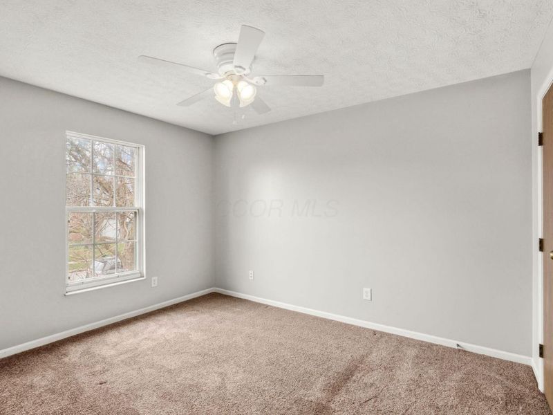 5708 Saucony Drive, Hilliard, OH 43026 Photo 13