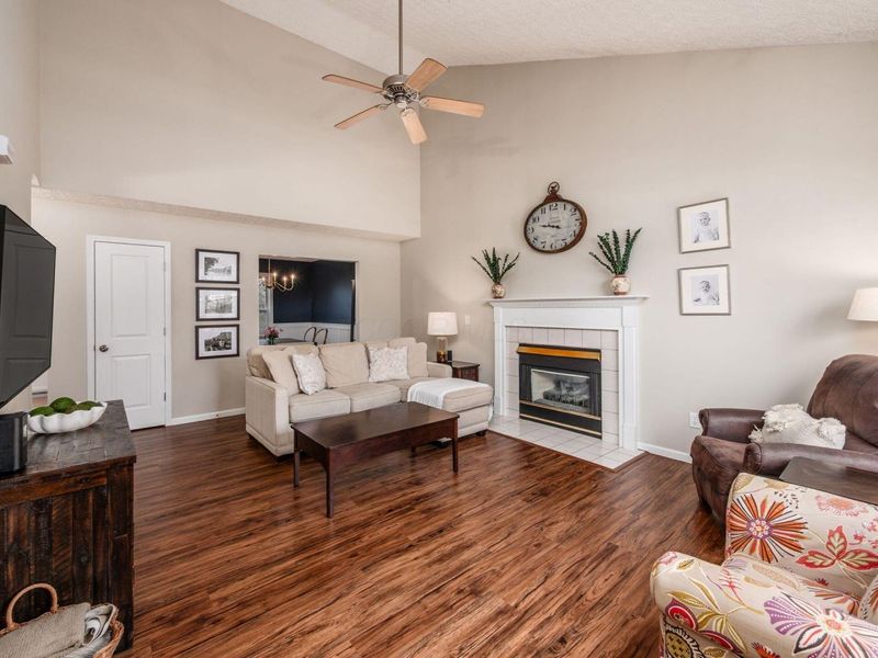 411 Grand Circuit Boulevard, Delaware, OH 43015 Photo 4