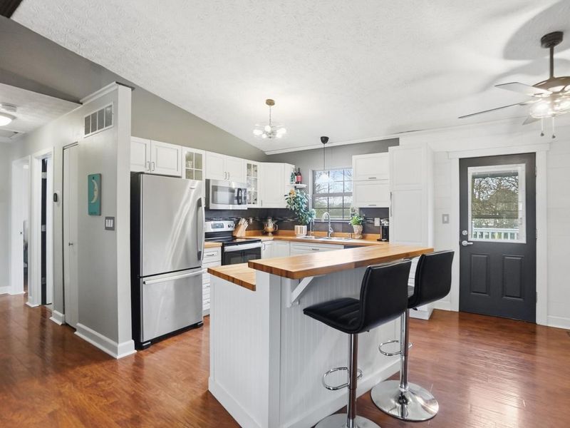 2425 Sanford Drive, Columbus, OH 43235 Photo 15