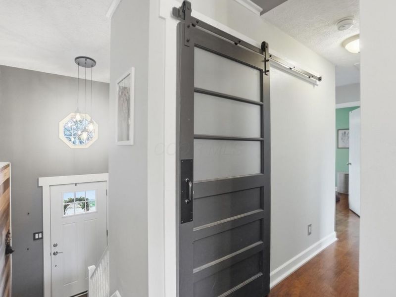 2425 Sanford Drive, Columbus, OH 43235 Photo 21