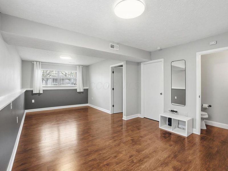 2425 Sanford Drive, Columbus, OH 43235 Photo 39