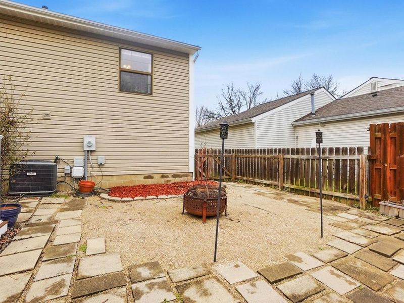 2425 Sanford Drive, Columbus, OH 43235 Photo 47