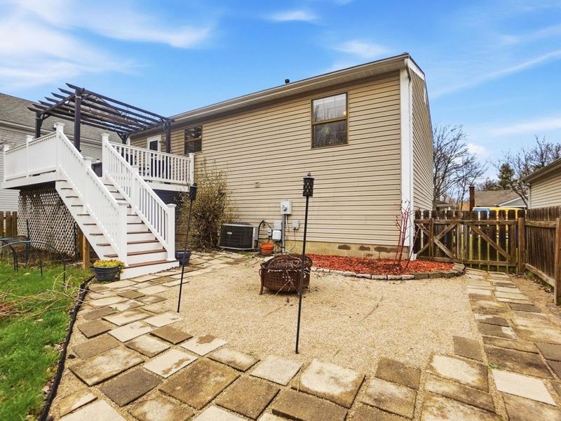 2425 Sanford Drive, Columbus, OH 43235 Photo 48