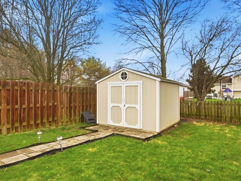 2425 Sanford Drive, Columbus, OH 43235 Photo 58